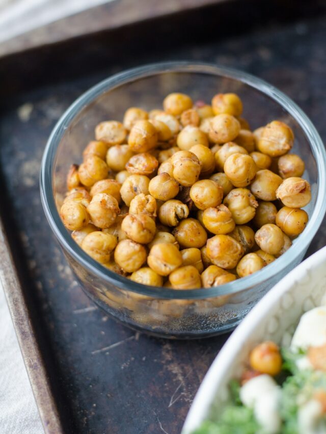 yellow corn on glass bowl