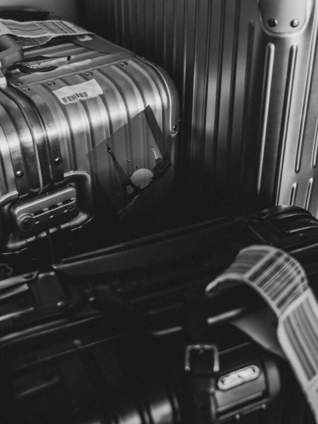 a pile of luggage sitting next to each other