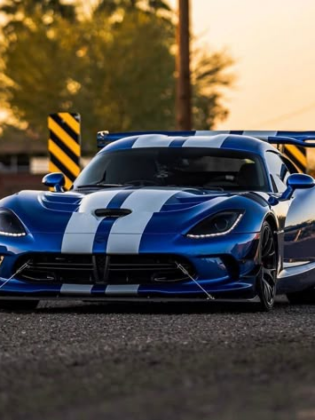 Dodge Viper SRT-10 vs. AC Shelby Cobra – Epic 1/4 Mile Drag Race