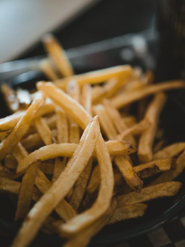 selective focus photograph of fries